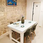 Crobeauty Villa